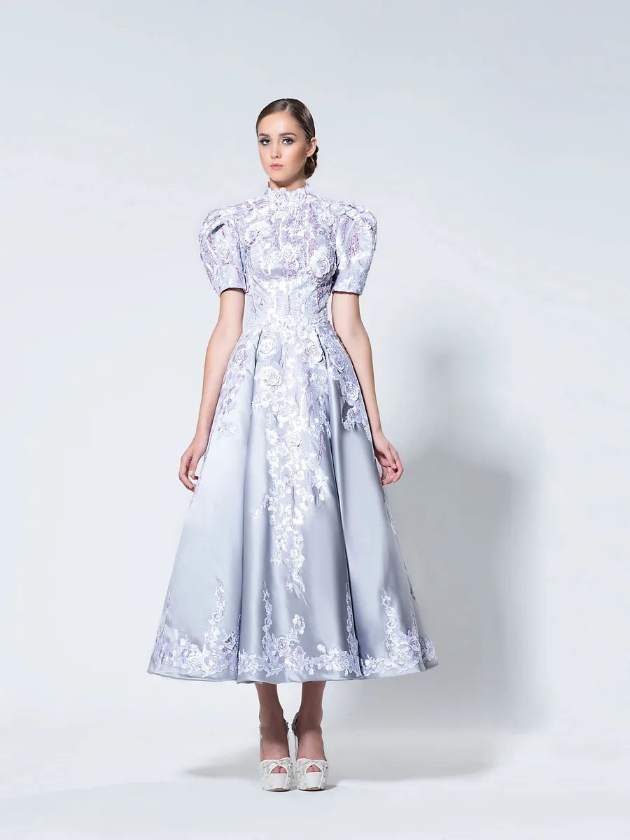 Look 16