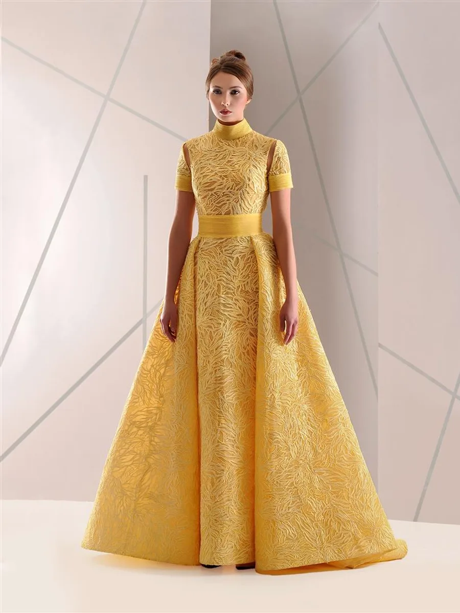Look 10
