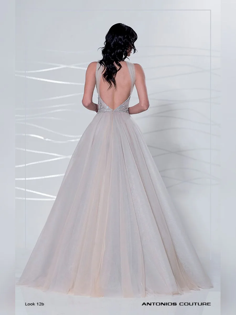 Look 25