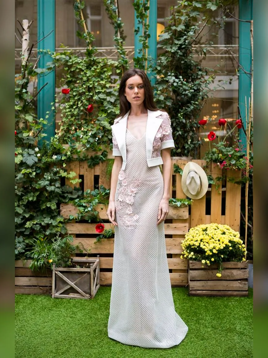 Look 3