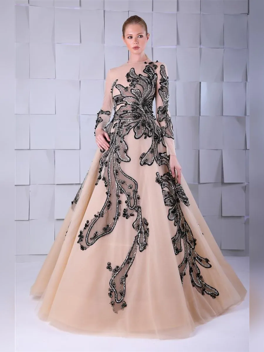 Look 15