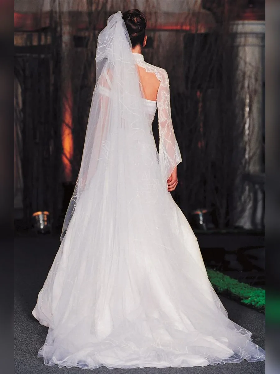 Look 19