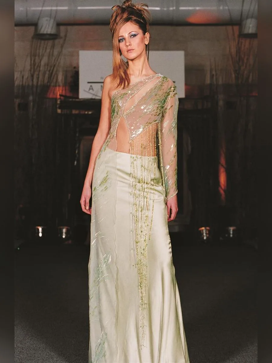 Look 16