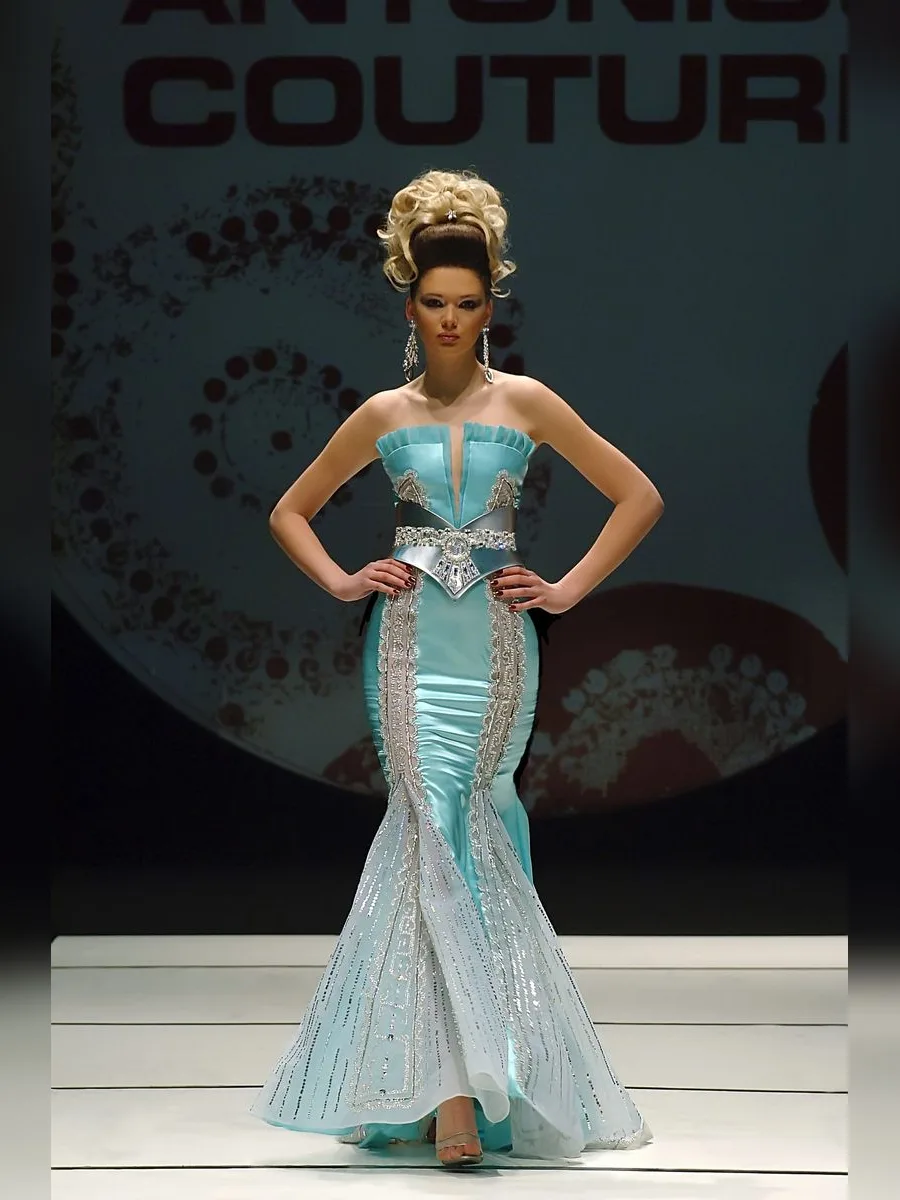 Look 3
