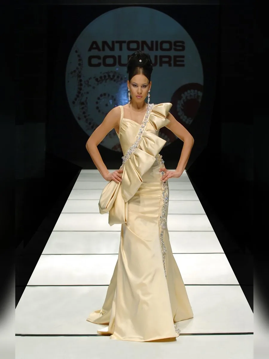 Look 32