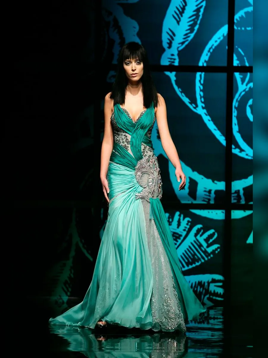 Look 10