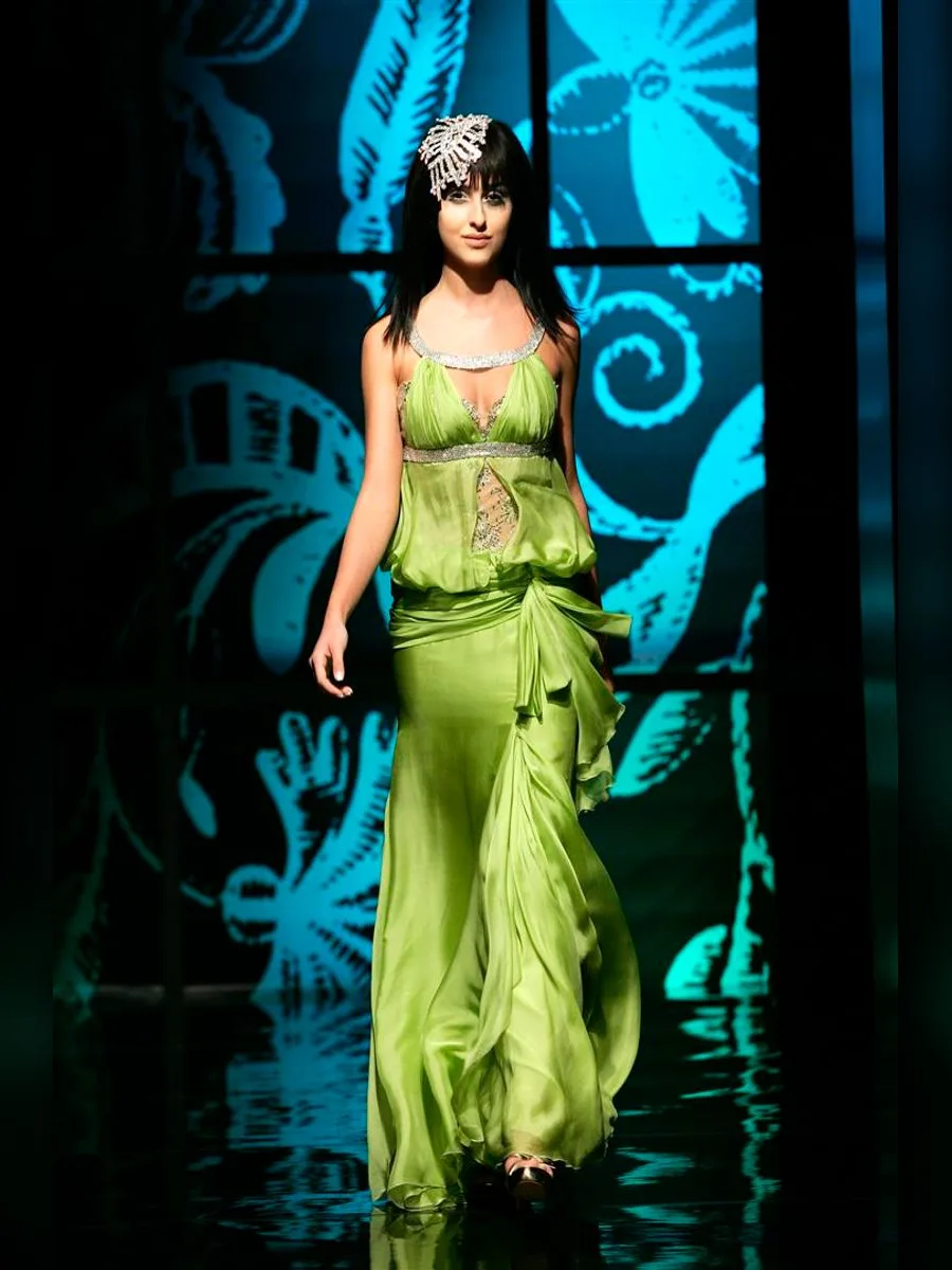 Look 12