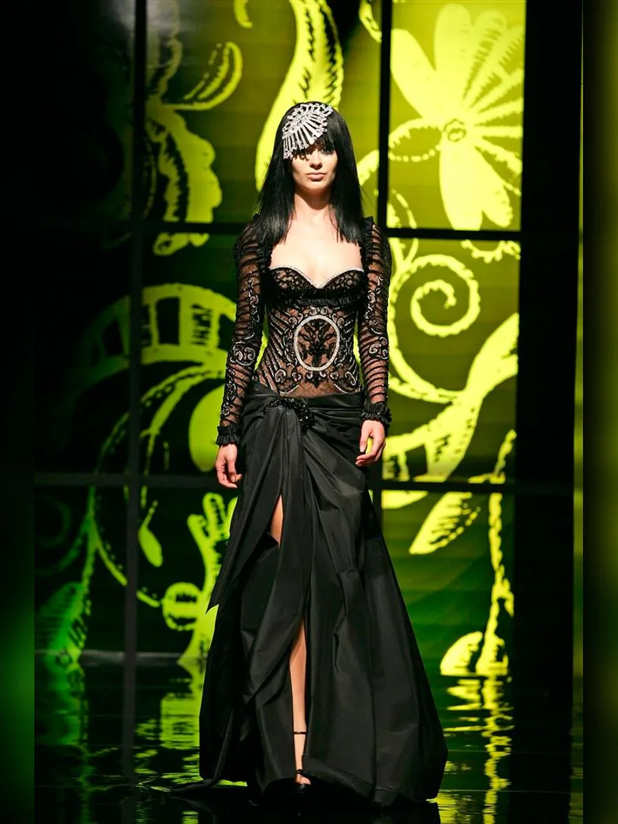 Look 35