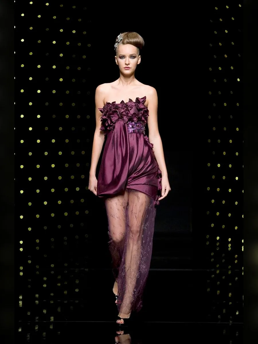 Look 10