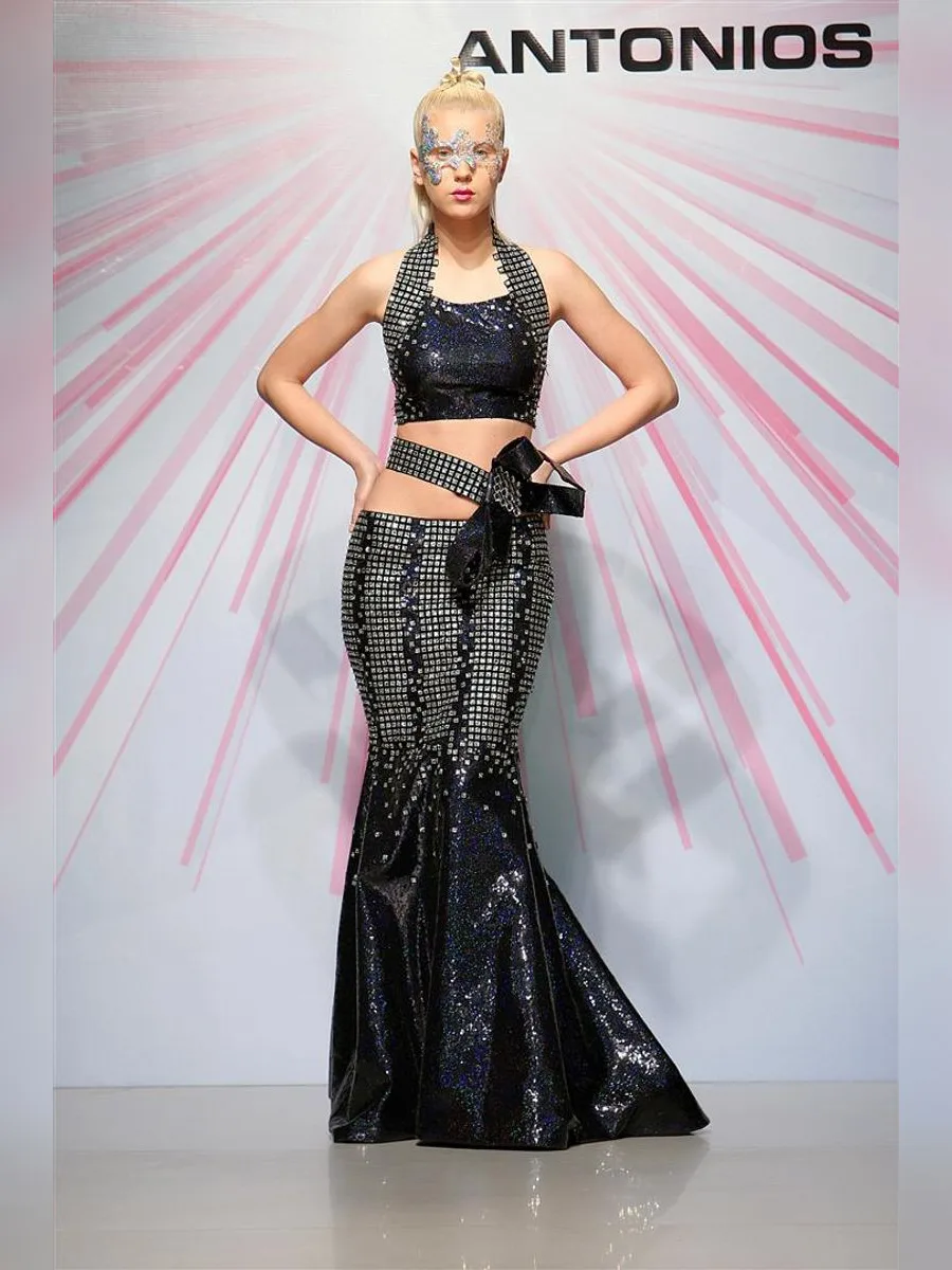 Look 17