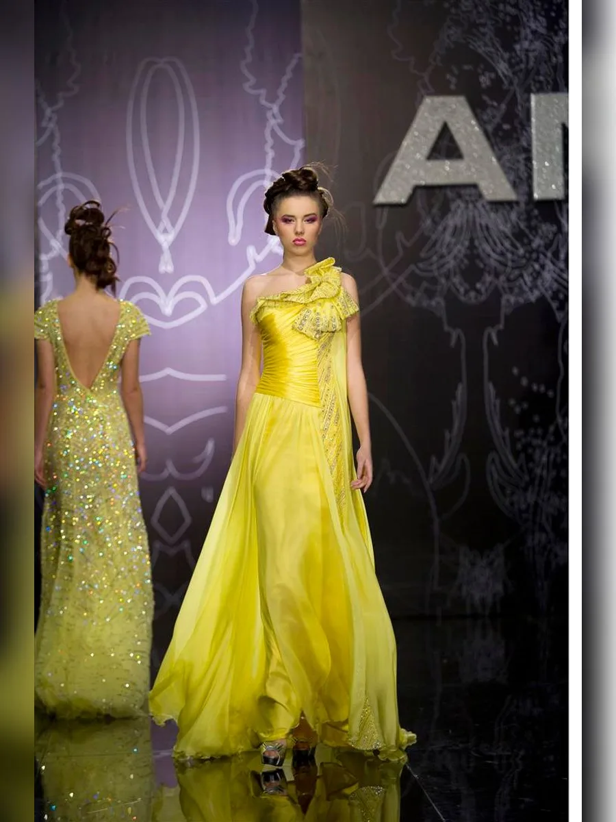 Look 7