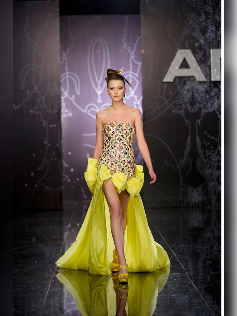 Look 11