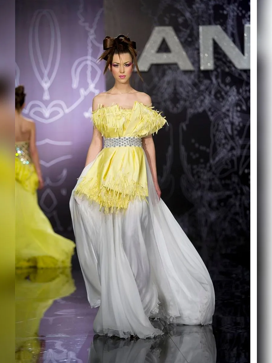 Look 12