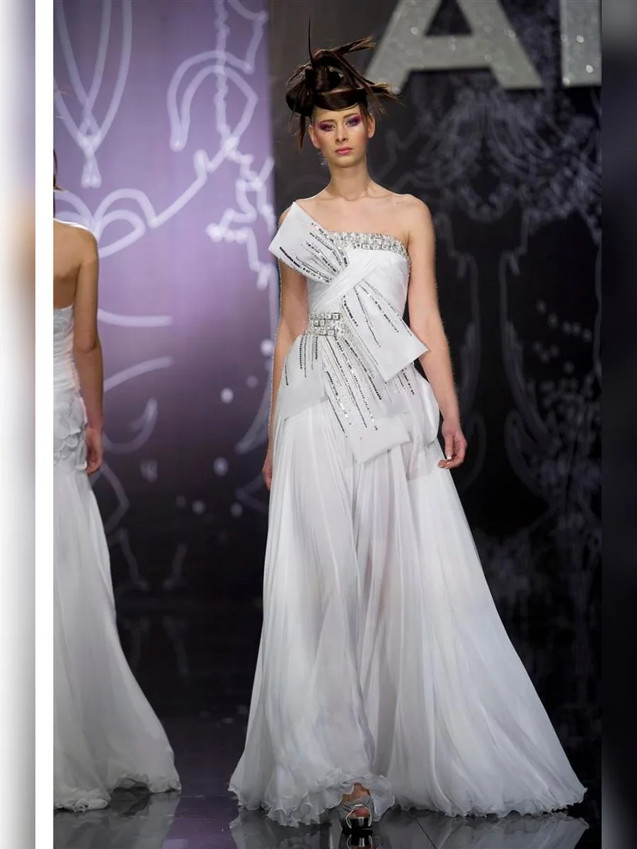 Look 15
