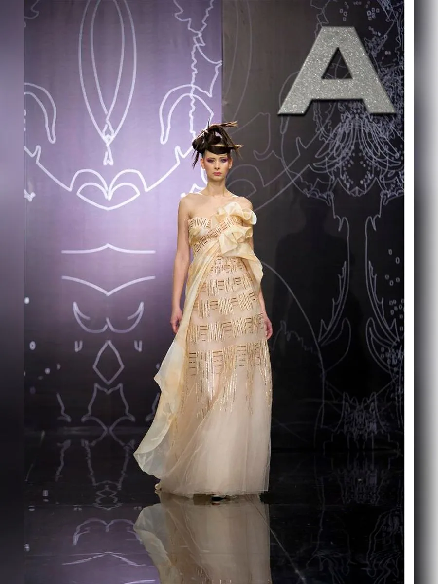 Look 25