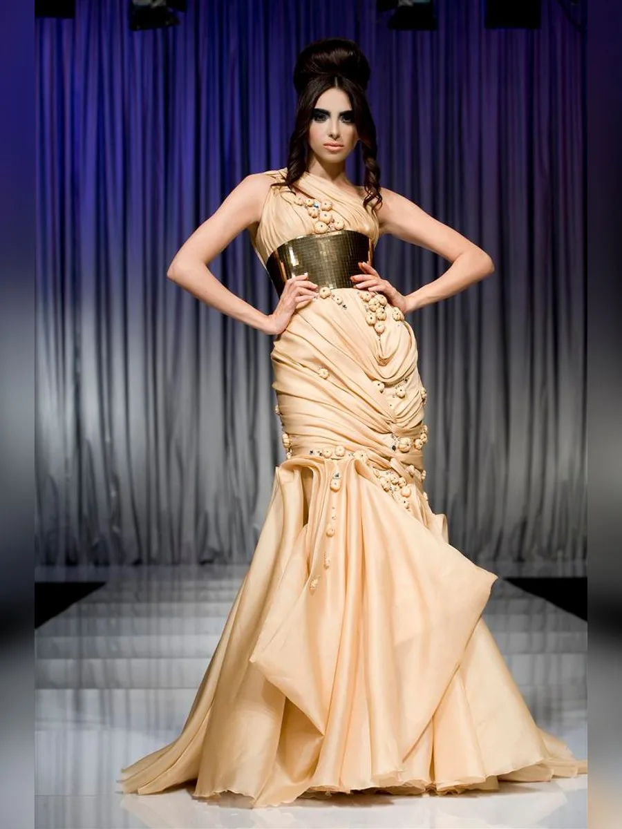 Look 28